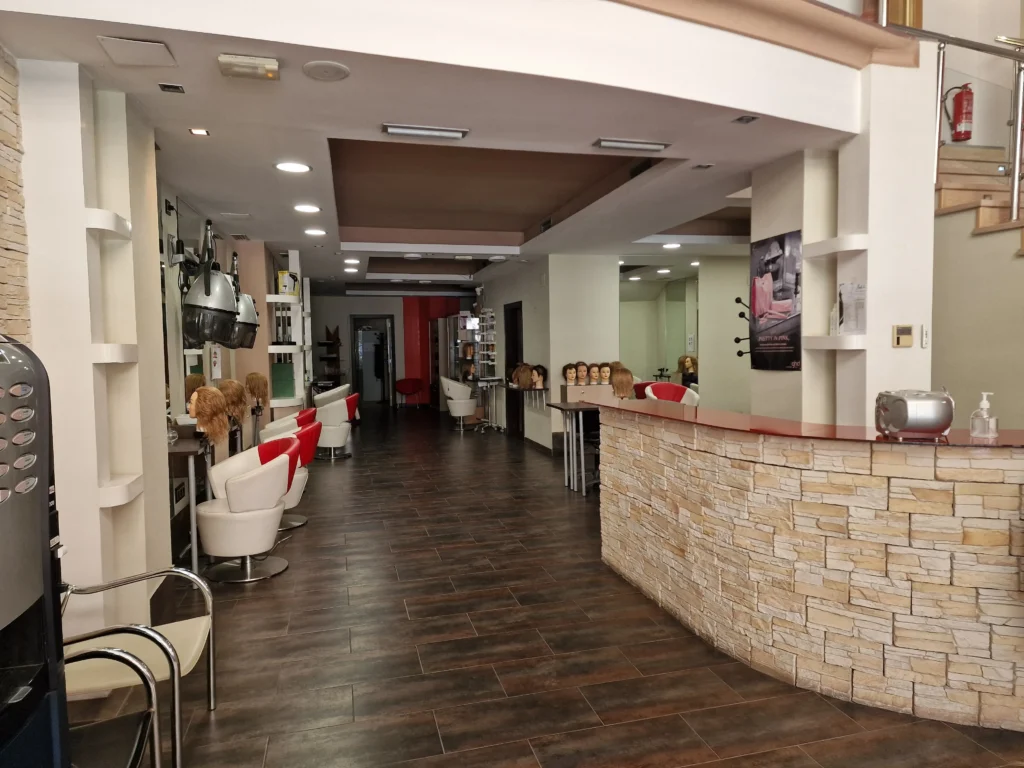salon_centro_de_formacion_estetica_y_peluqueria_marfil_castellon Salón de formación homologada Centro de Estética y Peluquería Marfil en Castellón